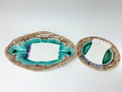 Lot 204 - French majolica dishes