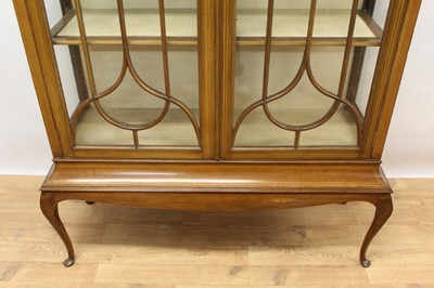 Lot 1435 - Edwardian mahogany and boxwood line inlaid display cabinet