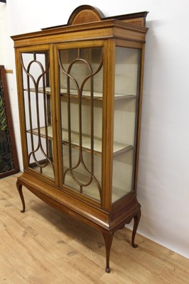 Lot 1435 - Edwardian mahogany and boxwood line inlaid display cabinet