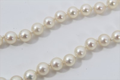 Lot 517 - Cultured pearl necklace with a string of graduated cultured pearls measuring approximately 7.25mm to 3.35mm on a good quality 18ct white gold diamond and sapphire clasp. Length approximately 51cm....