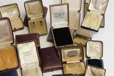 Lot 535 - Collection of 18 antique and vintage jewellery boxes for earrings