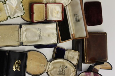 Lot 540 - Collection of 17 antique jewellery boxes various