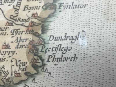 Lot 625 - Abraham Ortelius (1527-1598) - hand coloured engraving- map of The British Isles: 'Angliae, Scotiae, et Hiberniae, Sive Britannicar: Inslarum Descriptio', text verso, not laid down, in a glazed fra...