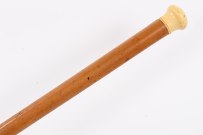 Lot 891 - Early 20th century “Doctors” walking stick with Malacca shaft and turned ivory knop, unscrewing to reveal a compartment containing a thermometer