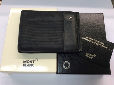 Lot 482 - Mont Blanc wallet in original box