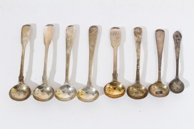 Lot 433 - William IV silver salt / mustard spoon (London 1833), together with seven other silver salt spoons (various dates and makers), all at approximately 4oz