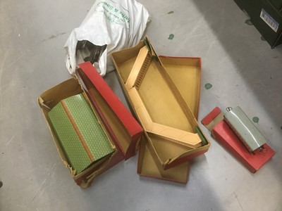Lot 1715 - Tinplate clockwork model railway