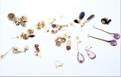 Lot 559 - Fourteen pairs of gold and gem-set earrings various