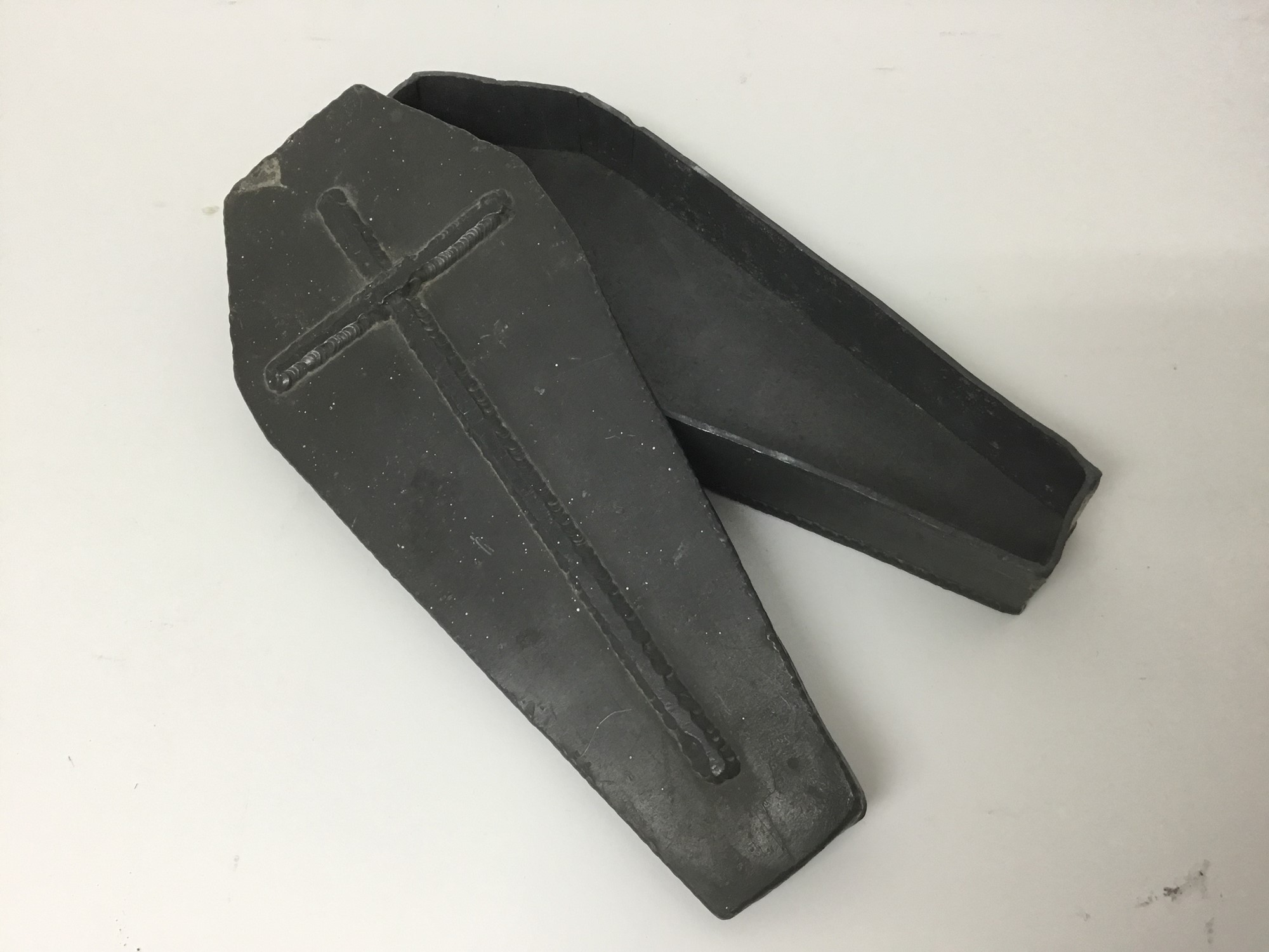 Lot 106 Unusual lead coffin