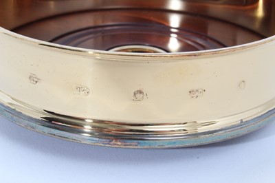 Lot 64 - Queen's Golden Jubilee silver gilt coaster in box