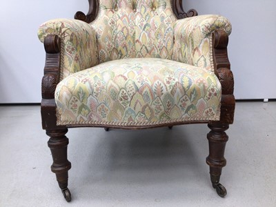 Lot 40 - Victorian mahogany framed spoon back chair