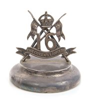 Lot 10 - 1920s sterling silver desk weight with Kings...
