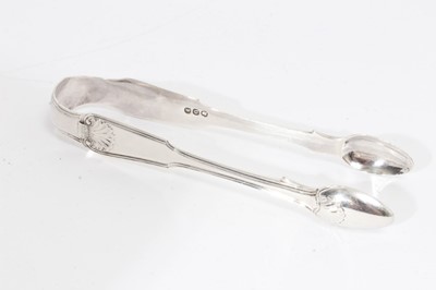 Lot 401 - Collection of silver, including Georgian serving spoon