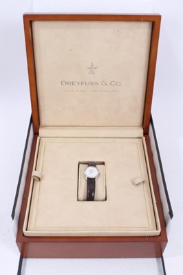 Lot 37 - Dreyfuss & Co ladies' wristwatch in box