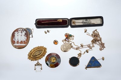 Lot 608 - Cameo brooch, Victorian 15ct gold brooch, and sundry jewellery