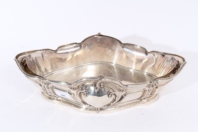 Lot 346 - 19th Century German silver jardiniere of shaped diamond form, with  separate white metal liner