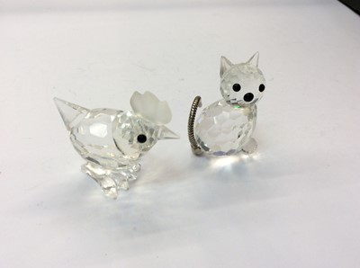 Lot 398 - Group crystal animal ornaments and paperweighs including a Swarovski cat and chicken