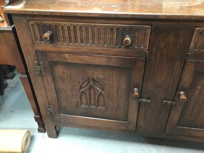 Lot 401 - Oak dresser with two drawers and two panelled doors below