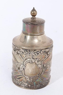 Lot 444 - Silver tea caddy