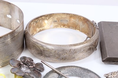 Lot 10 - Group silver and white metal jewellery to include two silver bangles, pendants, chains, earrings, gem set ring and silver compact