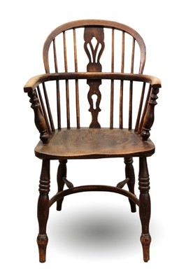 Lot 1343 - 19th century ash and elm Windsor chair