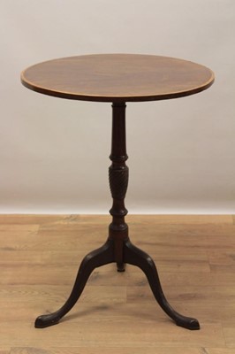 Lot 1346 - George III mahogany and satinwood crossbanded tripod table