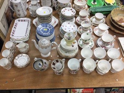 Lot 300 - Large quantity of assorted teaware to include cups, saucers and trays