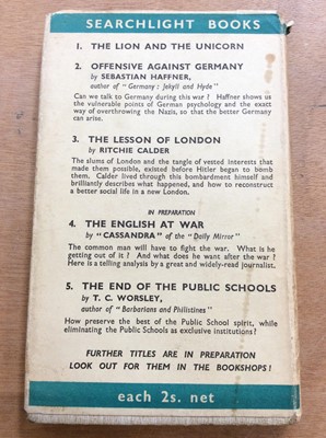 Lot 1549 - The Lion and The Unicorn, George Orwell, Secker & Warburg, 1941, Searchlight Book No.1.