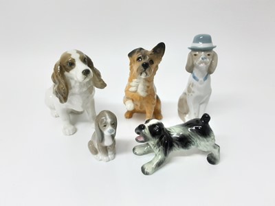 Lot 9 - Royal Doulton fox D6445 and a collection of royal doulton and other dogs including HN2585 and HN2588 (16)