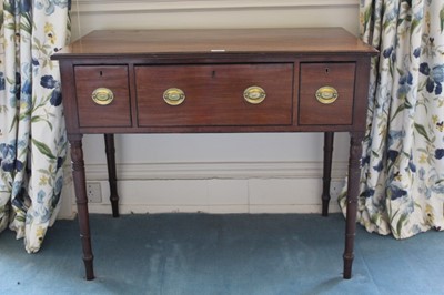 Lot 1392 - 19th century mahogany dressing table