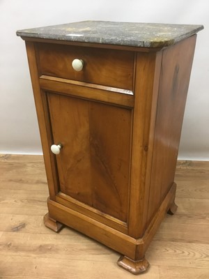 Lot 1423 - Late 19th century Continental walnut bedside cupboard, the marble top above a single drawer and cupboard, on shaped feet, 42cm wide x 36cm deep x 71cm high