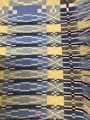 Lot 1938 - Vintage woven wool reversible Welsh blanket.