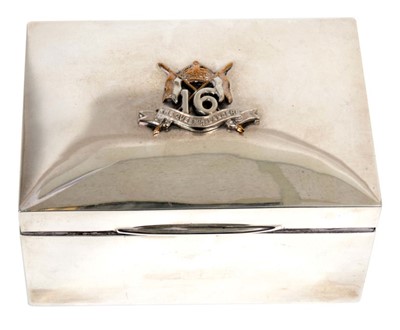 Lot 426 - George V silver cigarette box of rectangular form, with cedar lined interior