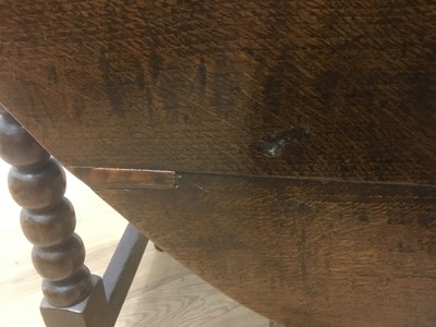 Lot 907 - WITHDRAWN 17th century oak drop leaf table