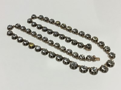 Lot 671 - Late Victorian 9ct gold and paste set necklace