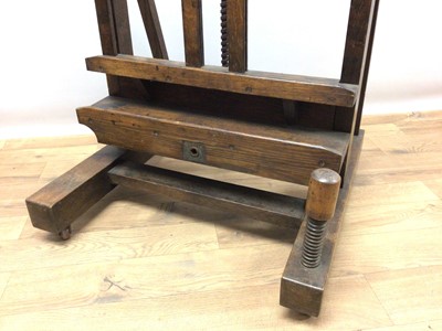 Lot 1478 - A large late 19th century Rowney artist's easel - indistinctly stamped London Artists Colourmen, Made in England on the upper restraint