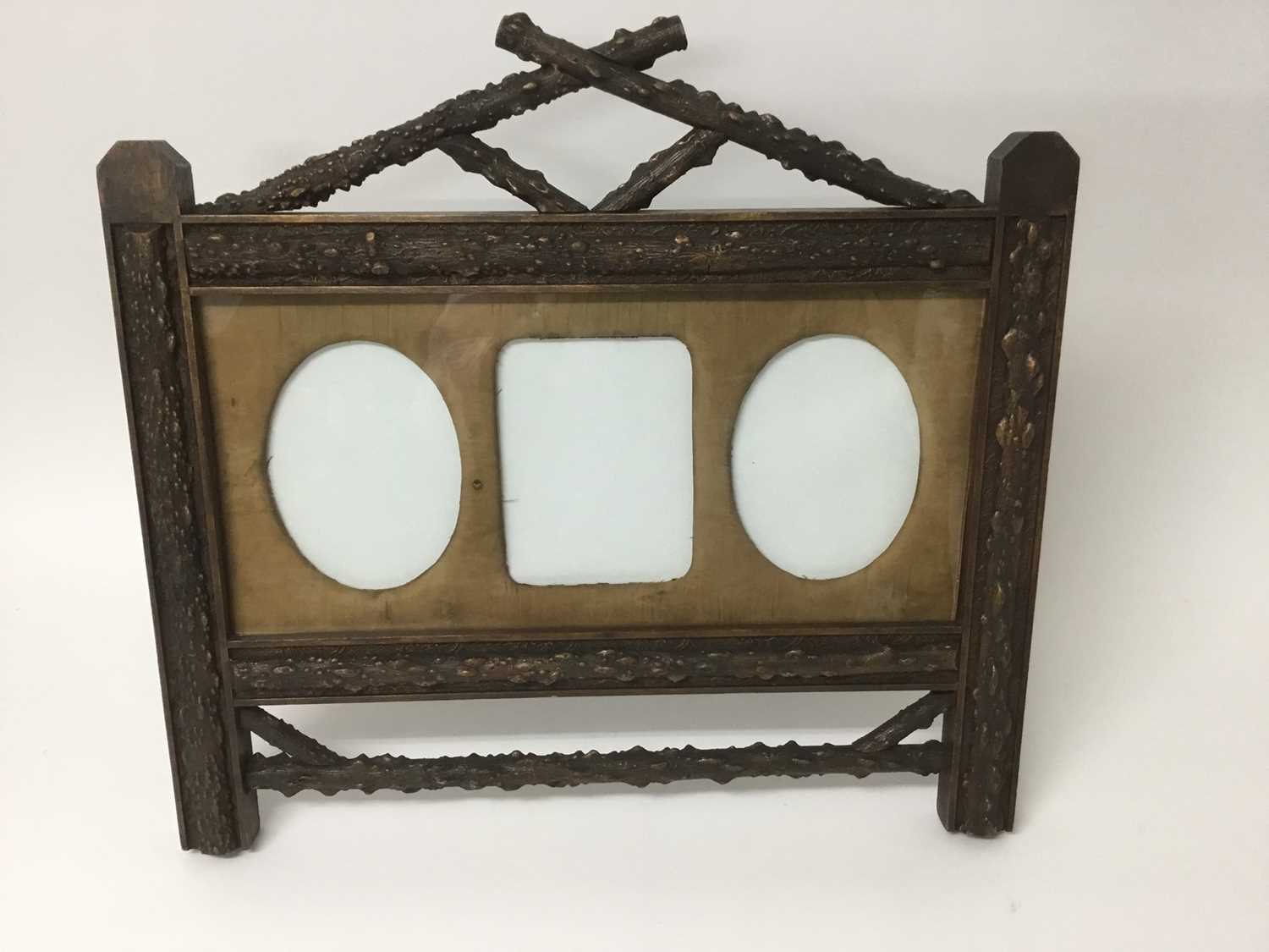 Lot 872 - An unusual Edwardian photograph frame made of Blackthorn