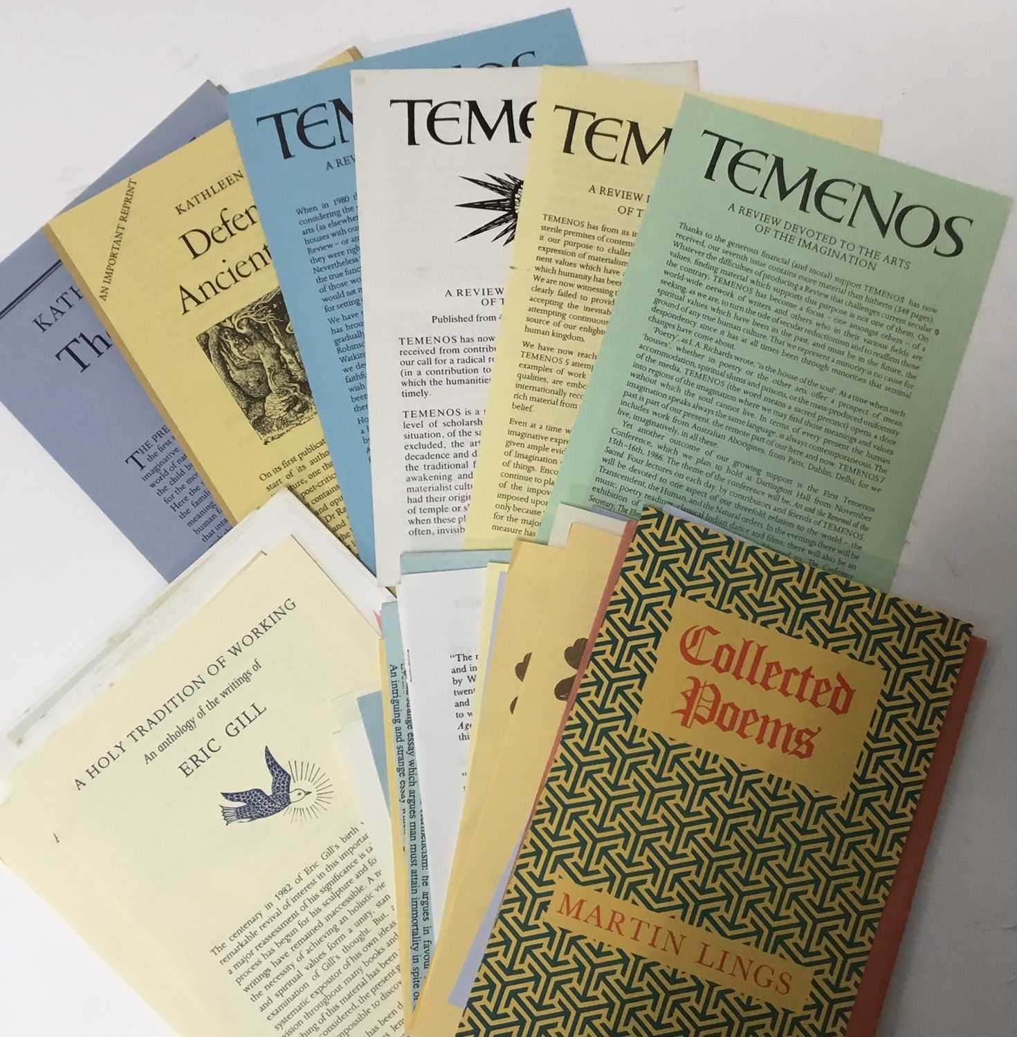 Lot 1541 - Temenos Academy, set of Temenos books and