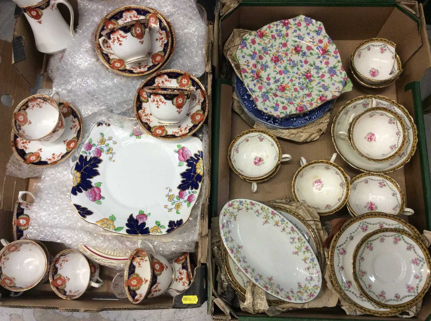 Lot 1119 - Collection of tea ware and china to include a Royal Albert teaset, Spode Maritime plates in boxes with certificates, and other china