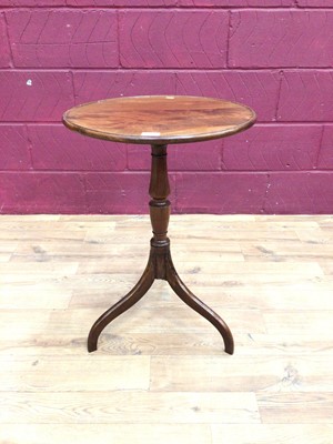 Lot 318 - George III mahogany tilt-top tripod wine table