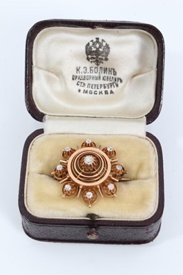 Lot 77 - Late 19th century 14ct gold (possibly Russian) and diamond target brooch