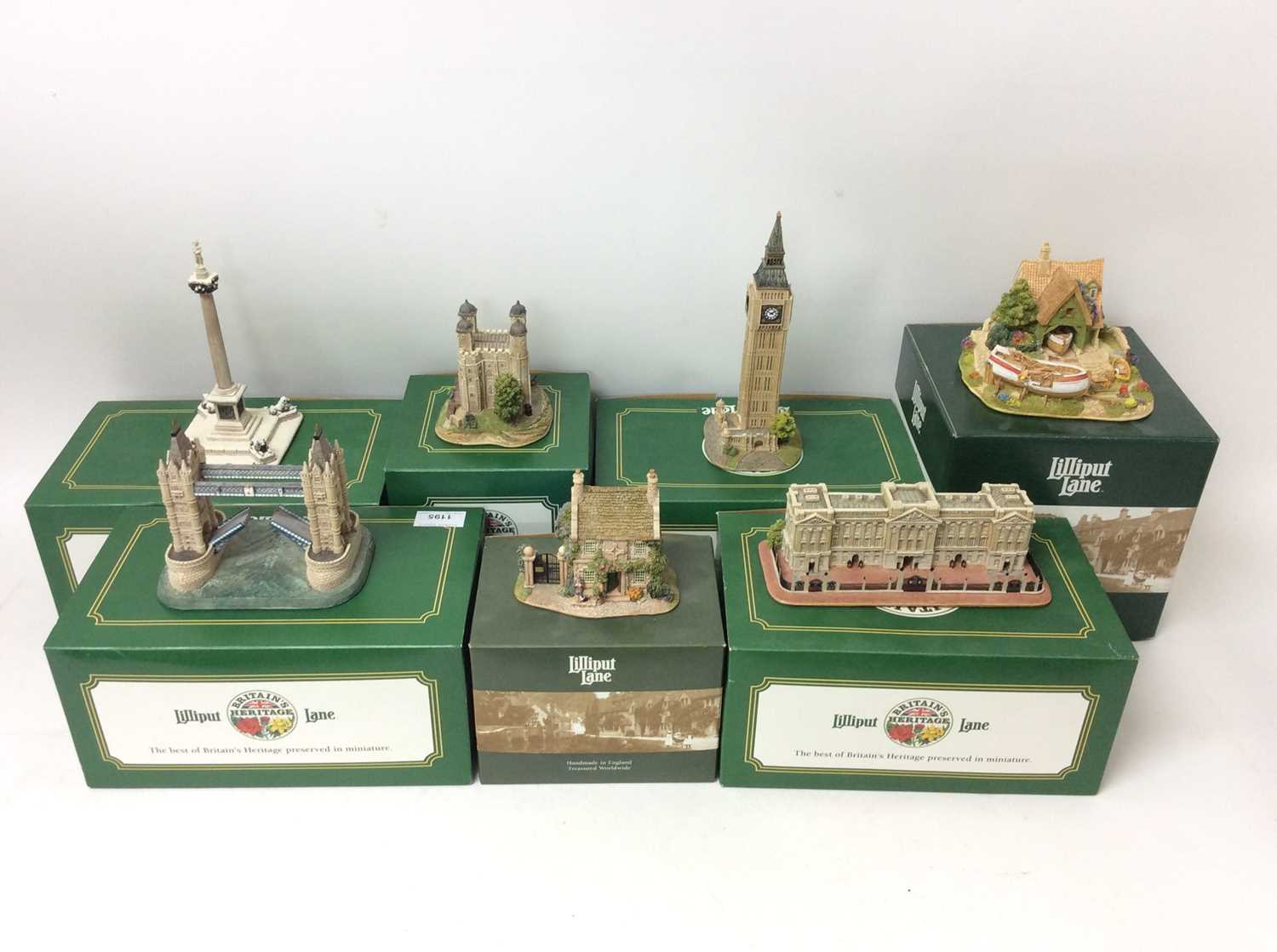 Lot 1195 - Seven Lilliput Lane boxed