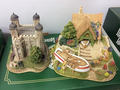 Lot 1195 - Seven Lilliput Lane boxed