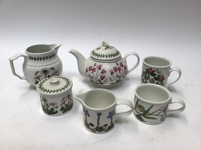 Lot 1077 - Portmeirion Botanic Garden dinner and tea wares