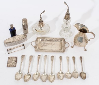 Lot 493 - Selection of miscellaneous items of silver