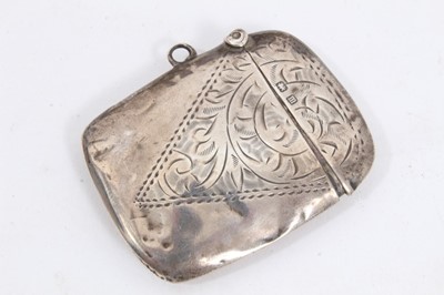 Lot 119 - Group silver jewellery and silver vesta case