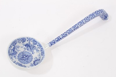 Lot 236 - Rare early 19th century Spode blue and white Etruscan Trophy pattern soup ladle with circular bowl and scroll handle, circa 1810-1830. Printed mark. Approximately 30cm.