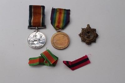 Lot 680 - First World War pair comprising War and Victory medals named to 206384 GNR. L. F. Jacob. R.A.