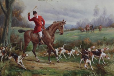 Lot 1157 - Jacob Haite, 20th century, oil on canvas, A fox hunting scene, signed, in painted frame, 50 x 60cm