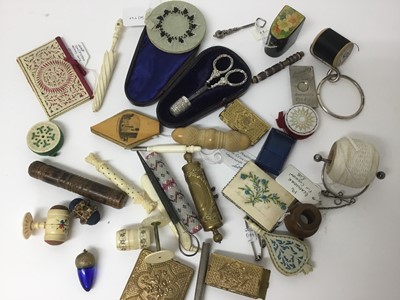 Lot 898 - Good collection of sewing related items